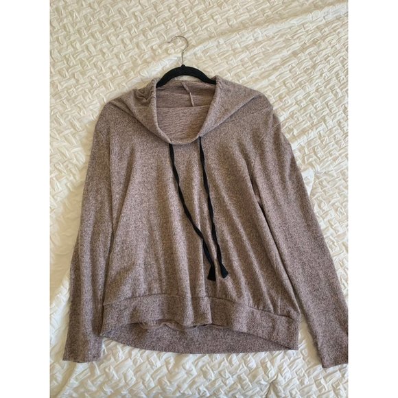 5/$20 💥 
Cowl neck lilac long sleeve thin sweater top EMBER medium - Picture 3 of 12